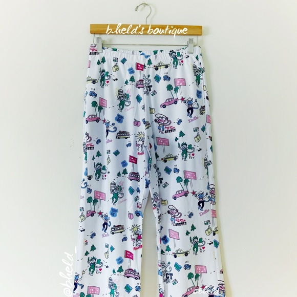 Roller Rabbit Party In The USA Long Sleeve Polo Pajamas in White Size S NWT - Picture 11 of 17